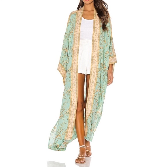 Spell & The Gypsy Maisie Kimono Robe - Picture 1 of 12